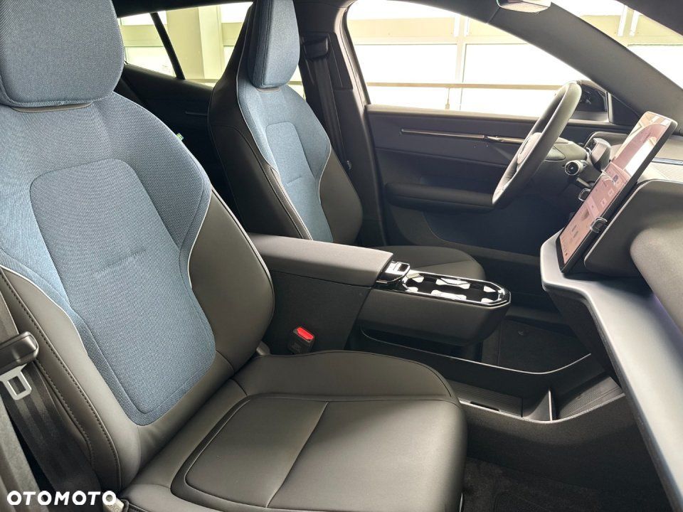 Volvo EX30 - 7