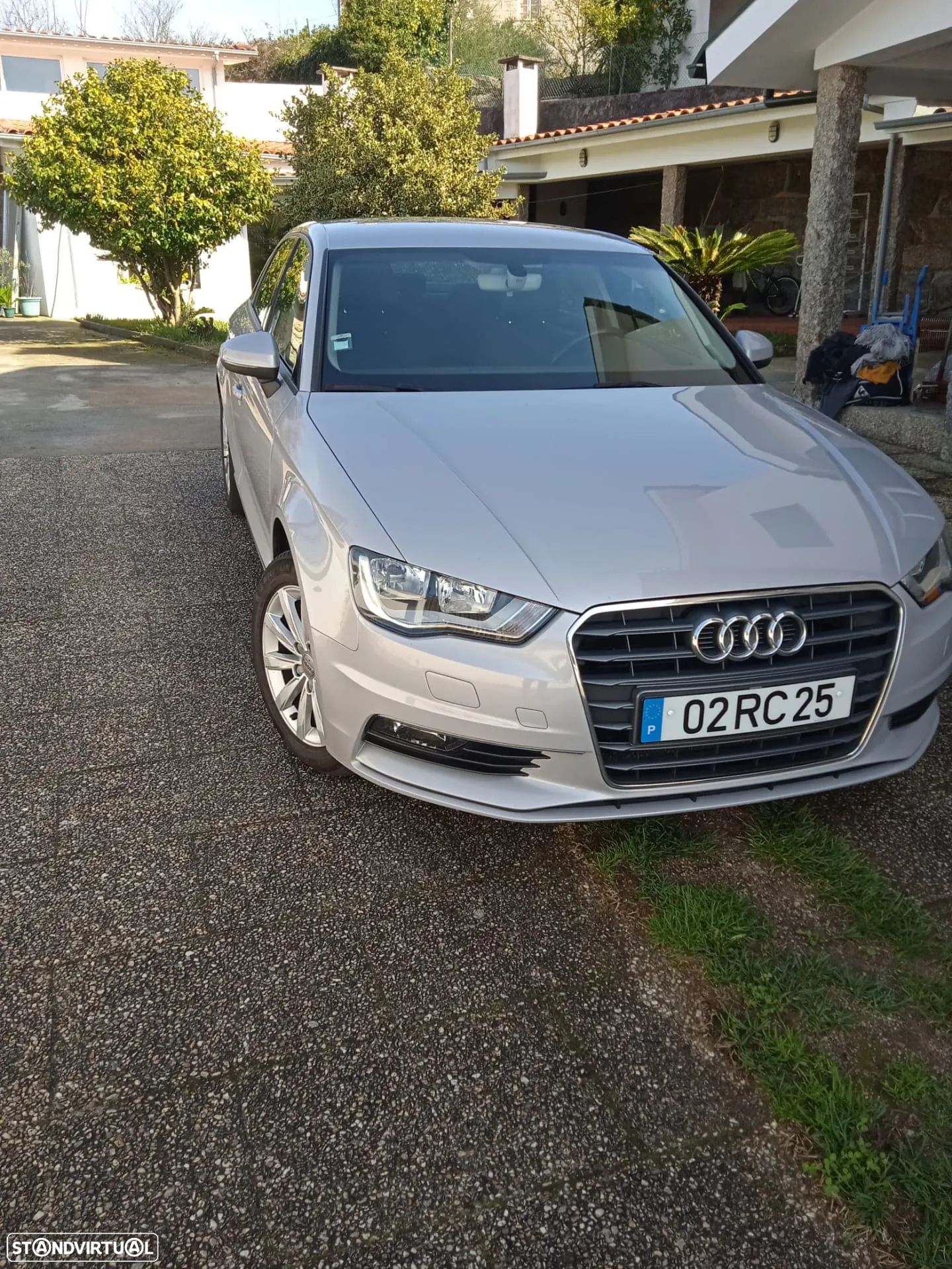 Audi A3 Limousine 1.6 TDI Advance - 1