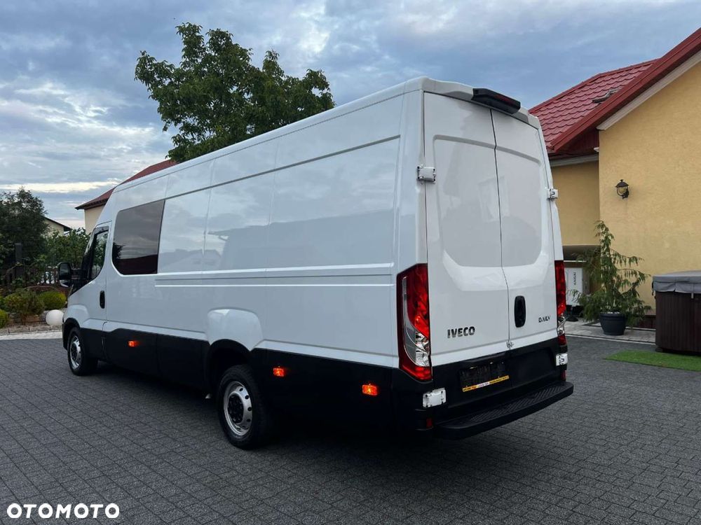 Iveco Daily Max 7 -osobowe - 14