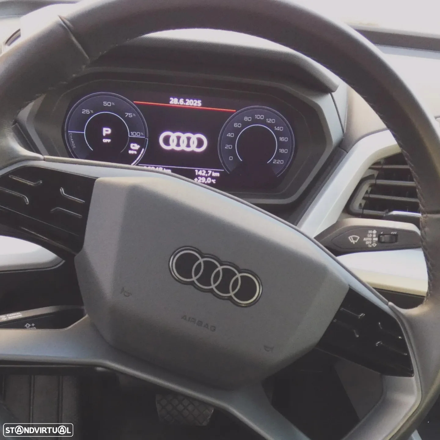 Audi Q4 e-tron 40 - 8
