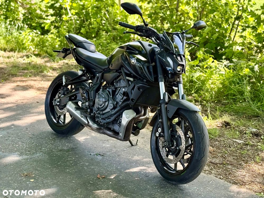 Yamaha MT - 2