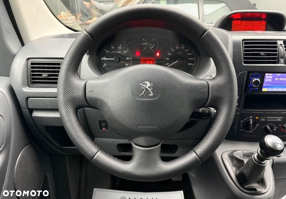 Peugeot Expert L2H1 TwinCab - 23