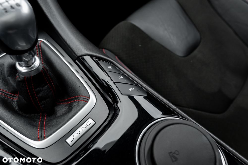 Ford Mondeo 2.0 EcoBlue ST-Line - 37