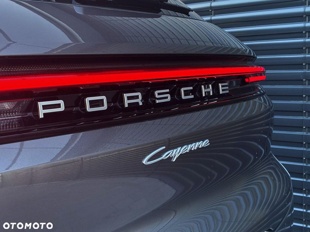 Porsche Cayenne - 15