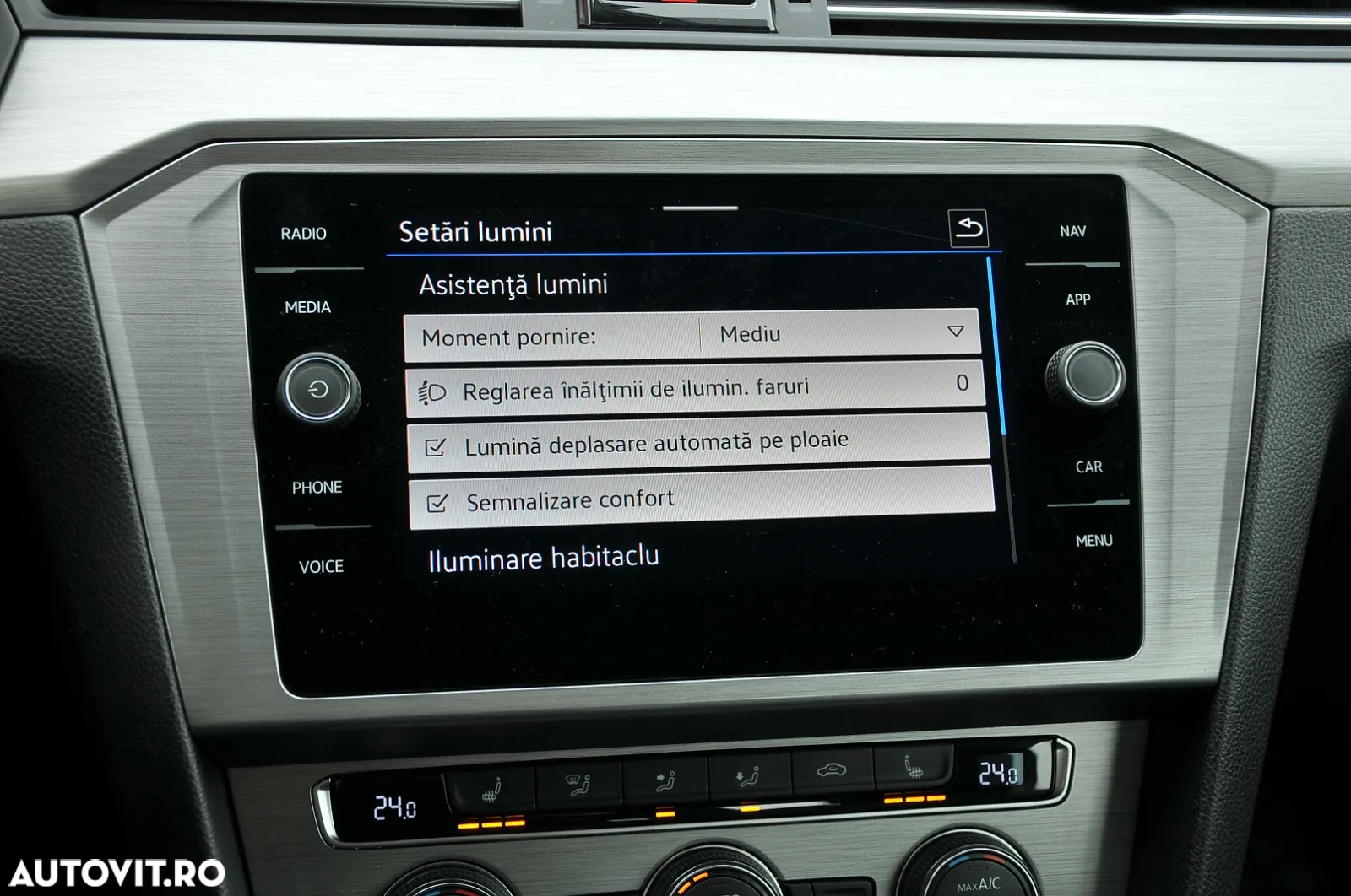Volkswagen Passat Variant 2.0 TDI DSG (BlueMotion Technology) Comfortline - 23