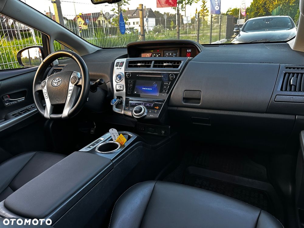 Toyota Prius+ (Hybrid) Executive - 39