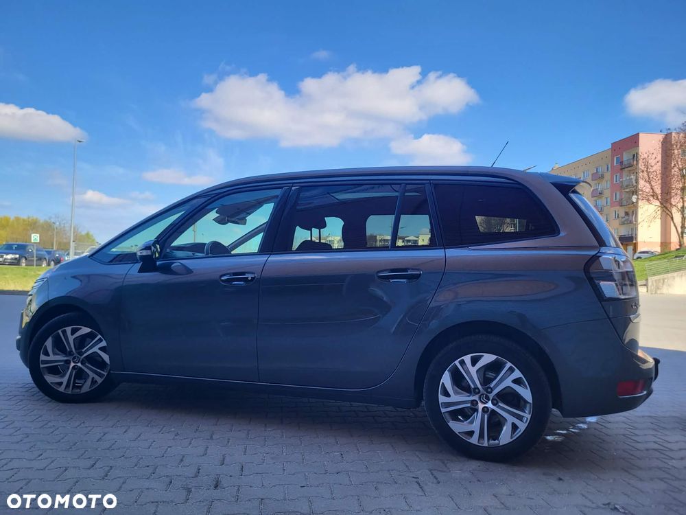 Citroën C4 Grand Picasso ver-bluehdi-150-intensive - 18