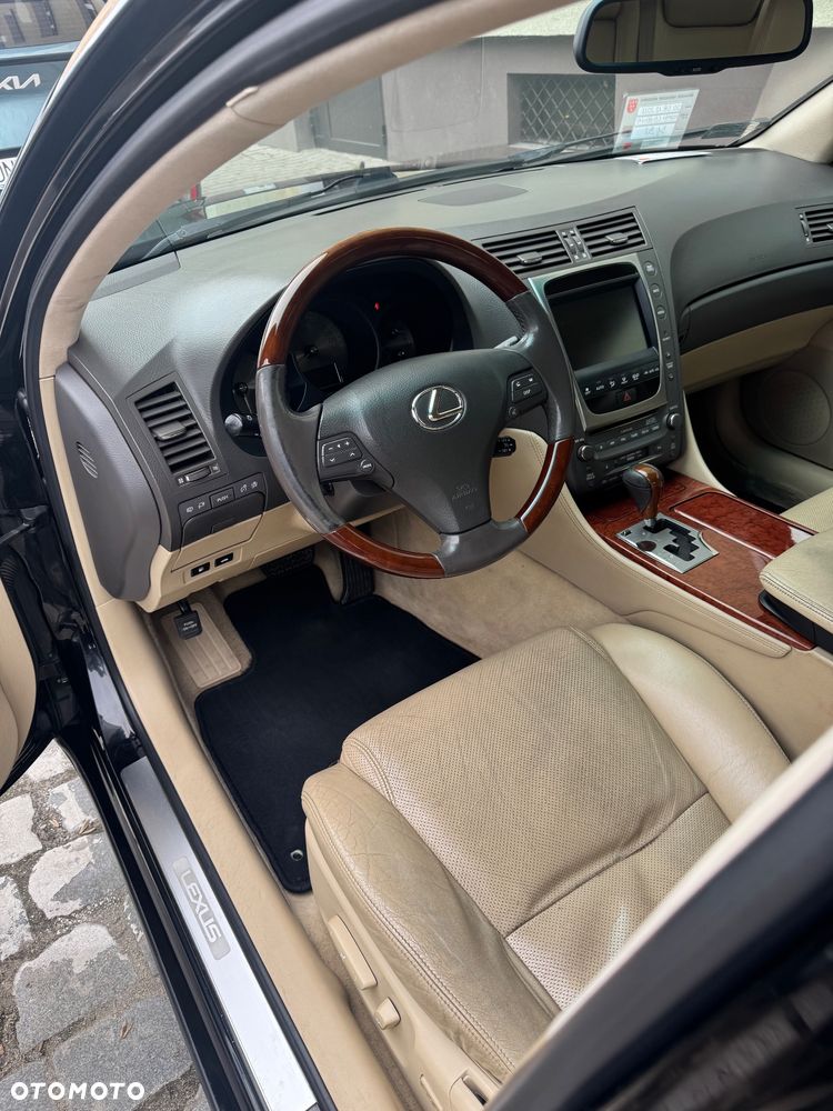 Lexus GS 300 Prestige + - 5