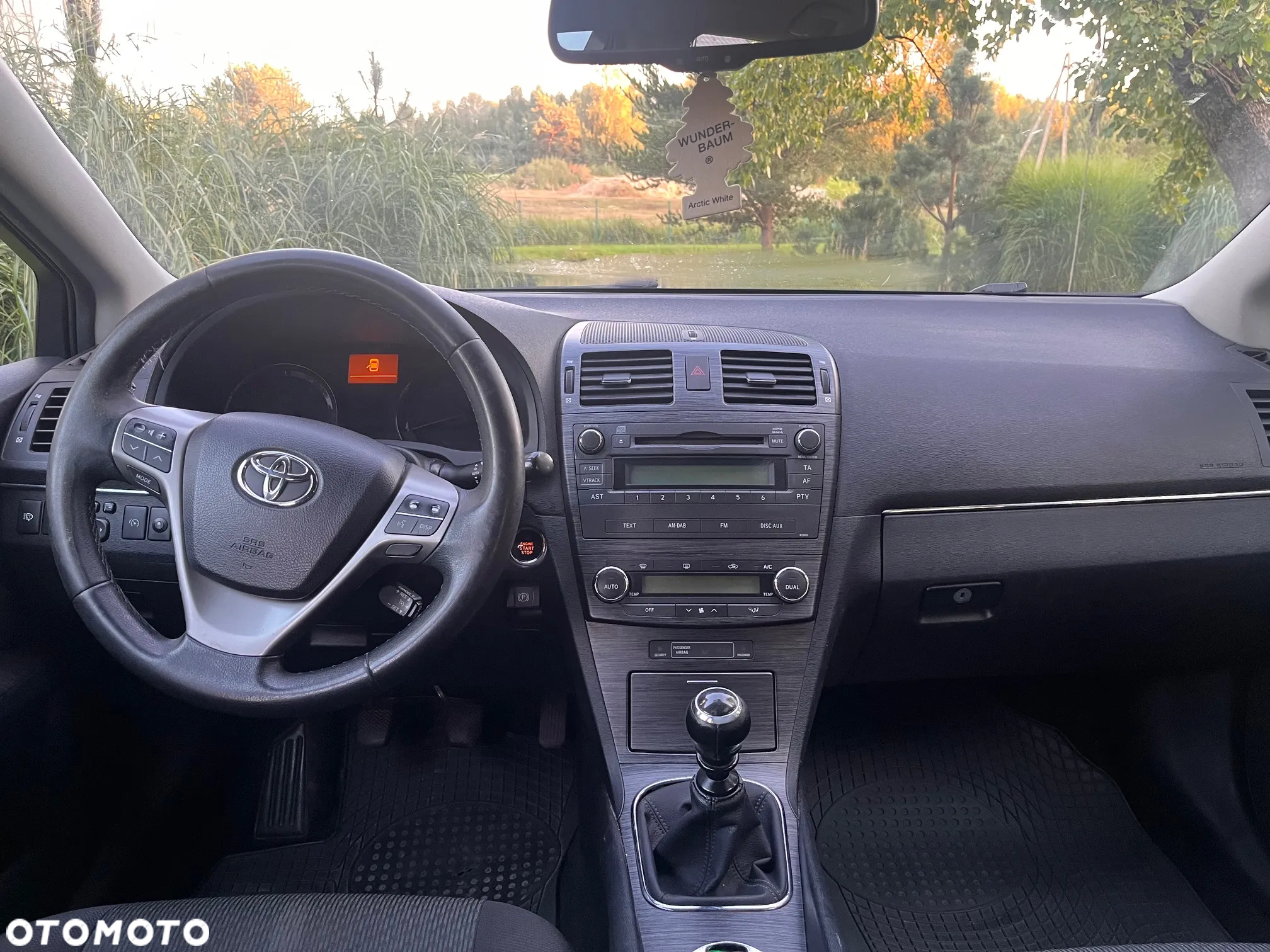 Toyota Avensis 2.0 D-4D 2010 - 6