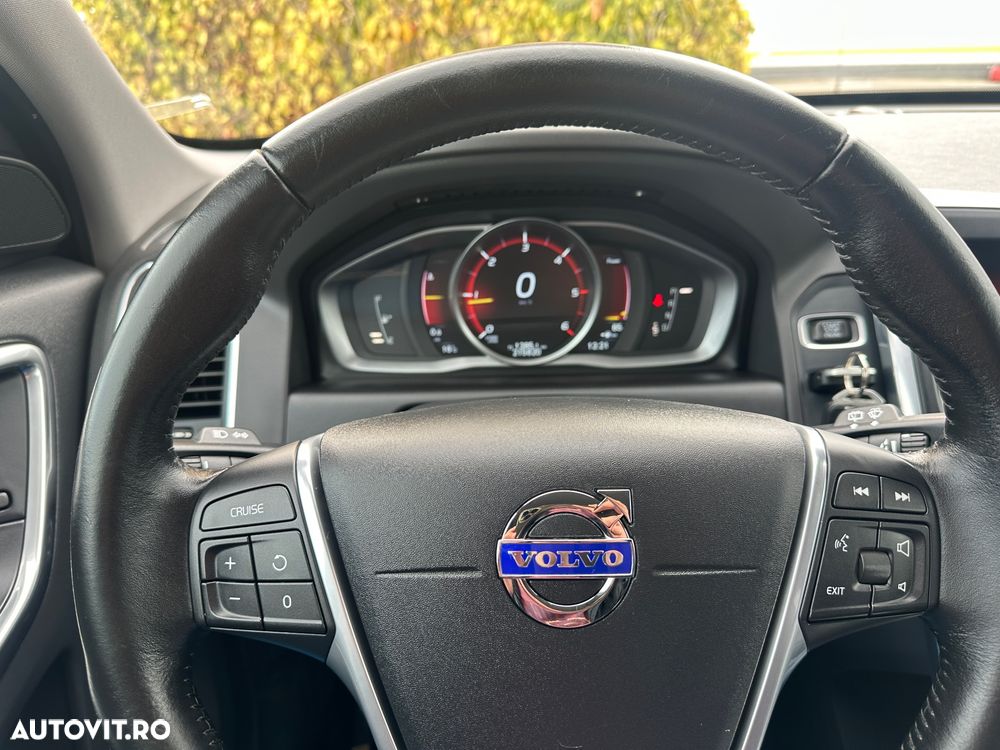 Volvo XC 60 D4 Geartronic Ocean Race - 18