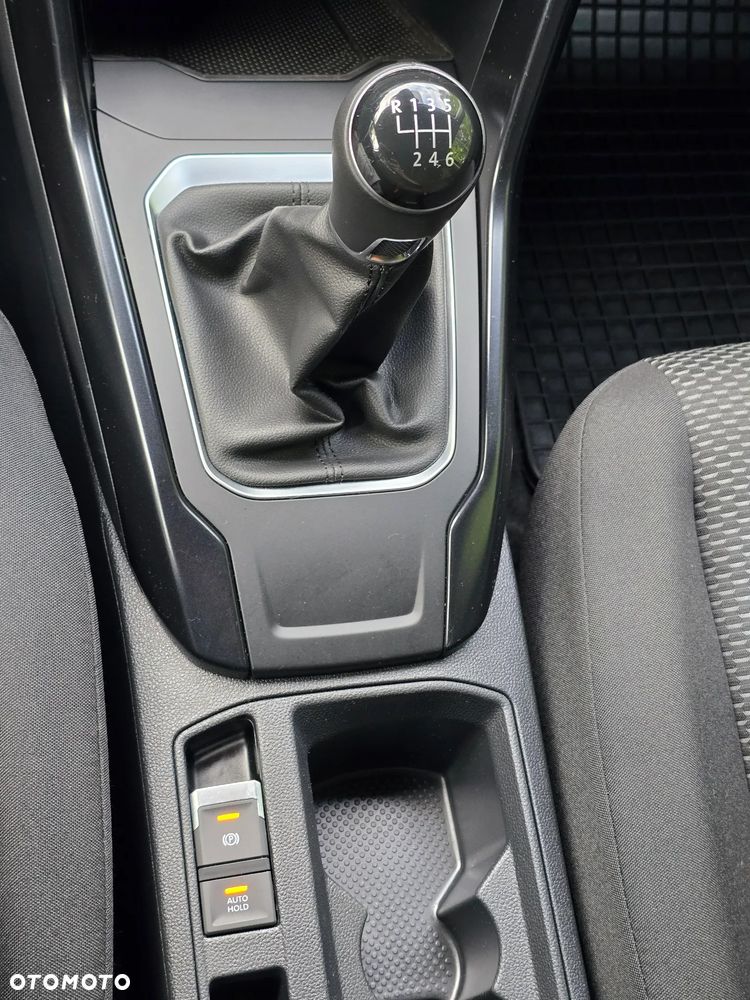 Volkswagen T-Roc 1.0 TSI Active - 6