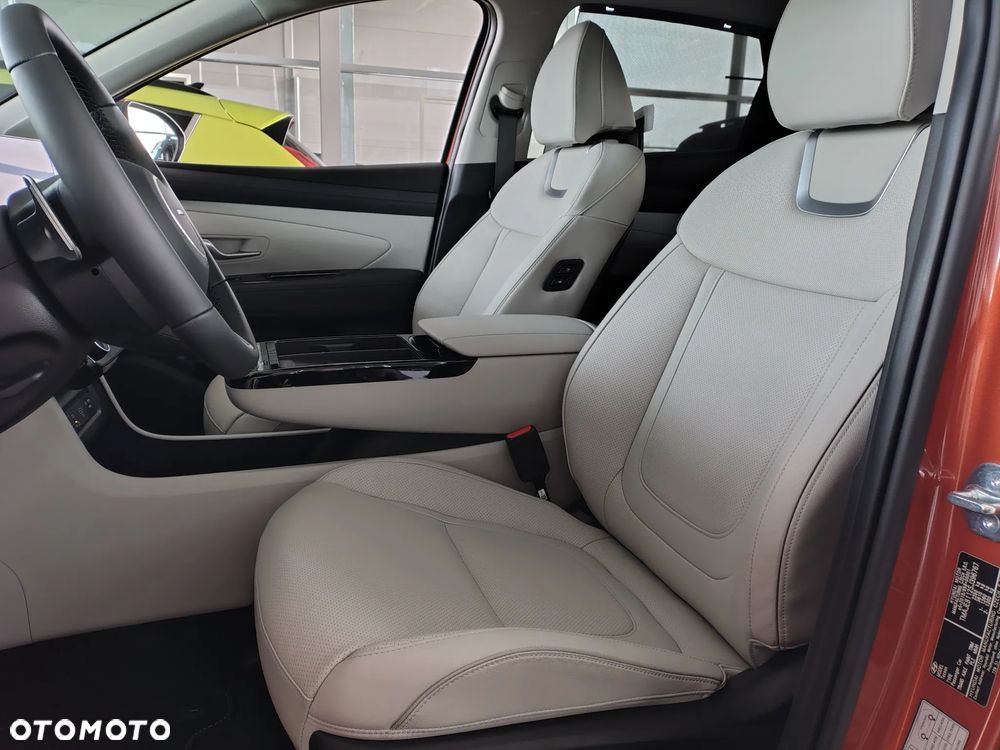 Hyundai Tucson 1.6 T-GDi HEV Platinum 4WD - 16