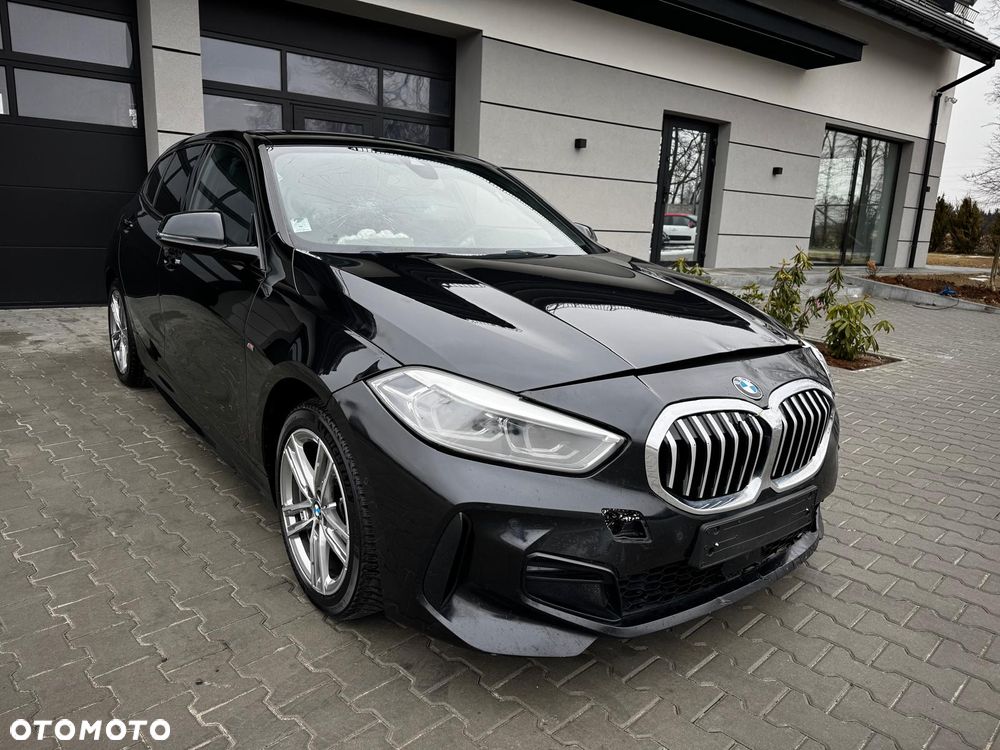 BMW Seria 1 118i Edition M Sport Shadow - 4