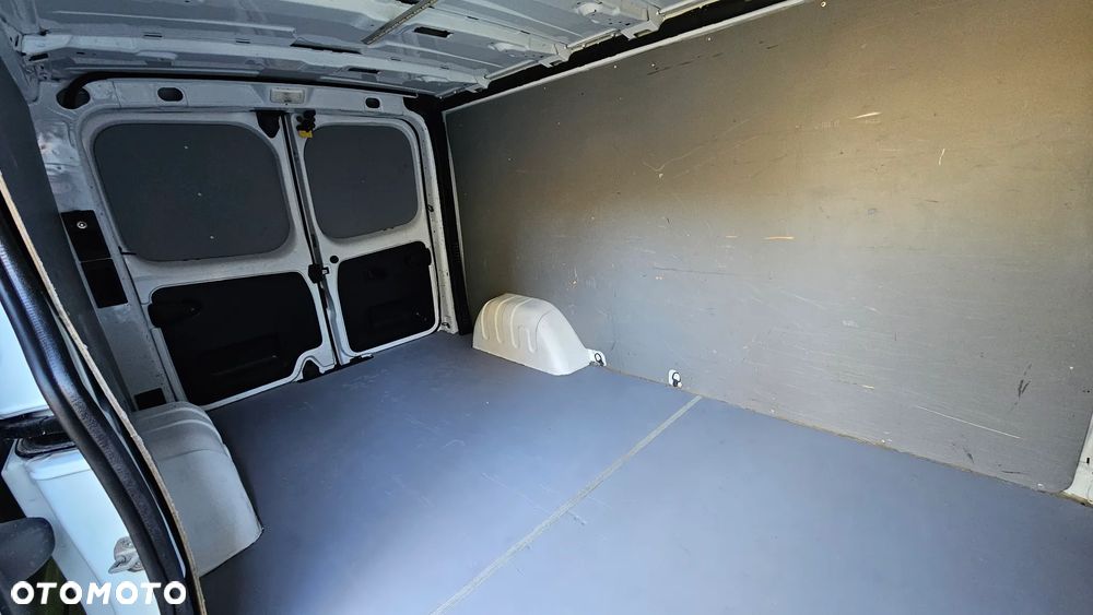 Opel Vivaro 1,6 CDTI 120KM L2 Długi 2018 Rok Klima Webasto Tempomat Hak Parktronik - 29