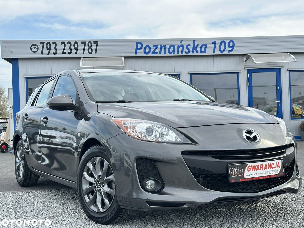 Mazda 3 - 4