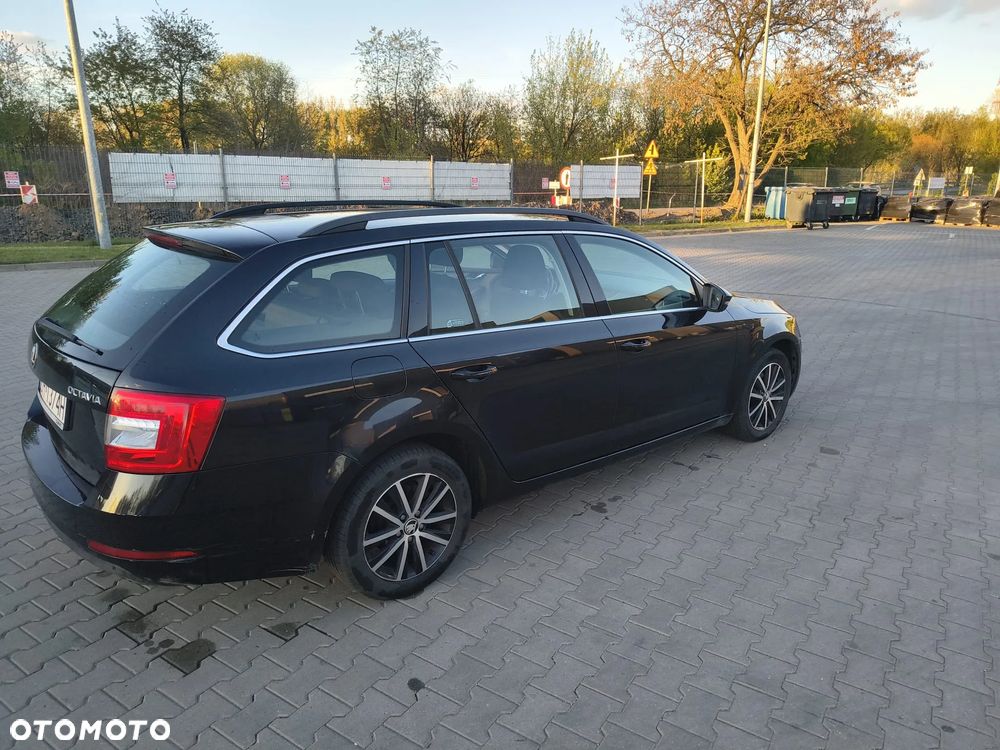 Skoda Octavia 2.0 TDI SCR Style DSG - 12