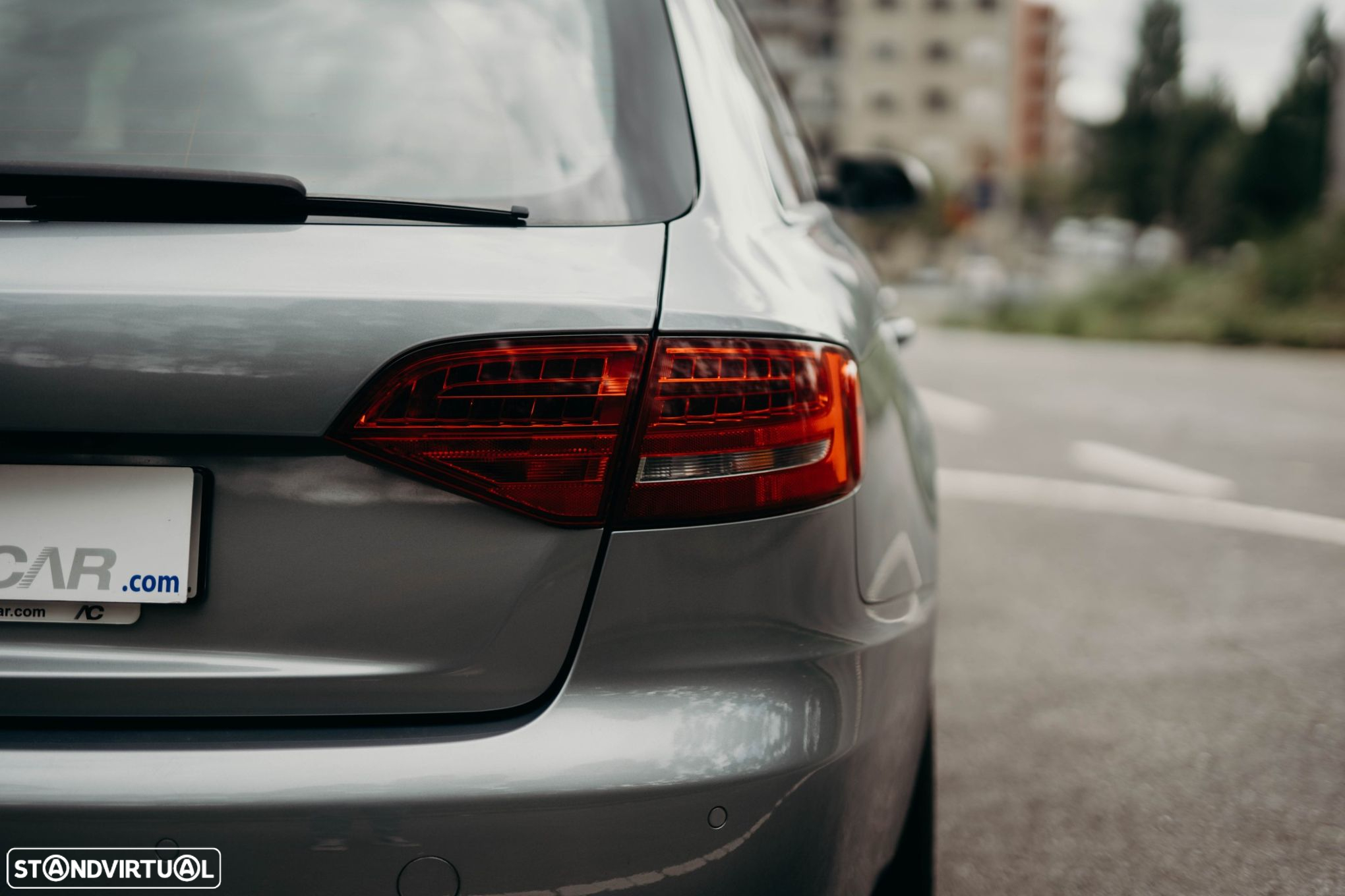 Audi A4 Avant 2.0 TDI Advance - 22