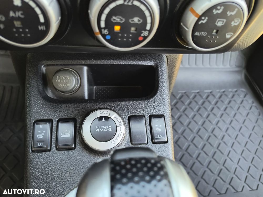 Nissan X-Trail 2.0 dCi DPF All Mode 4X4-i Elegance Aut - 19