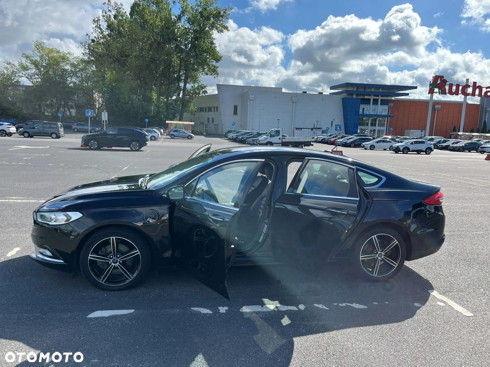 Ford Fusion - 8
