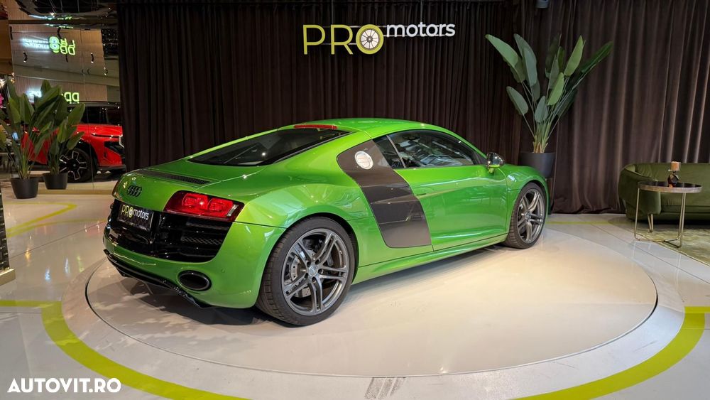 Audi R8 5.2 FSI Quattro R-Tronic - 5