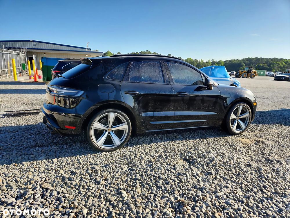 Porsche Macan - 4