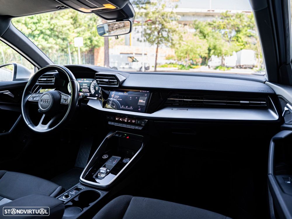 Audi A3 Sportback - 12