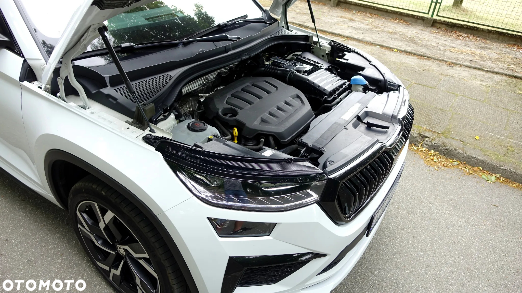 Skoda Kodiaq 2.0 TSI 4x4 RS DSG 7os - 39