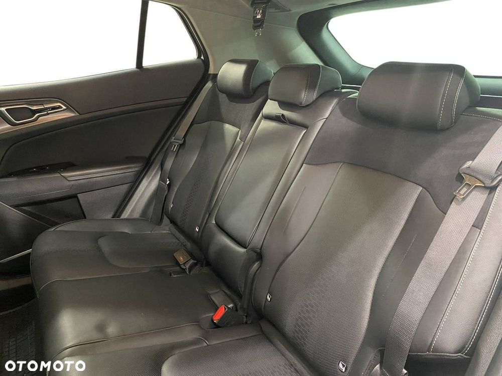 Kia Sportage - 16