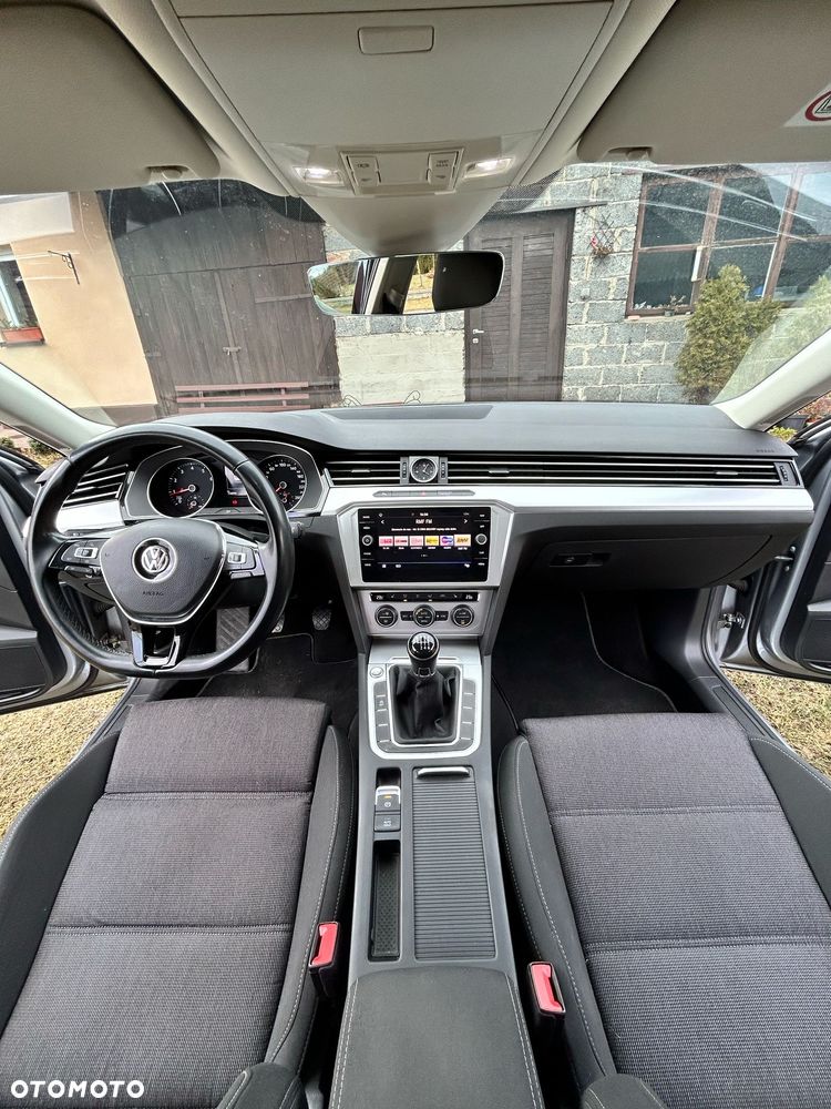Volkswagen Passat 1.5 TSI EVO Comfortline - 20