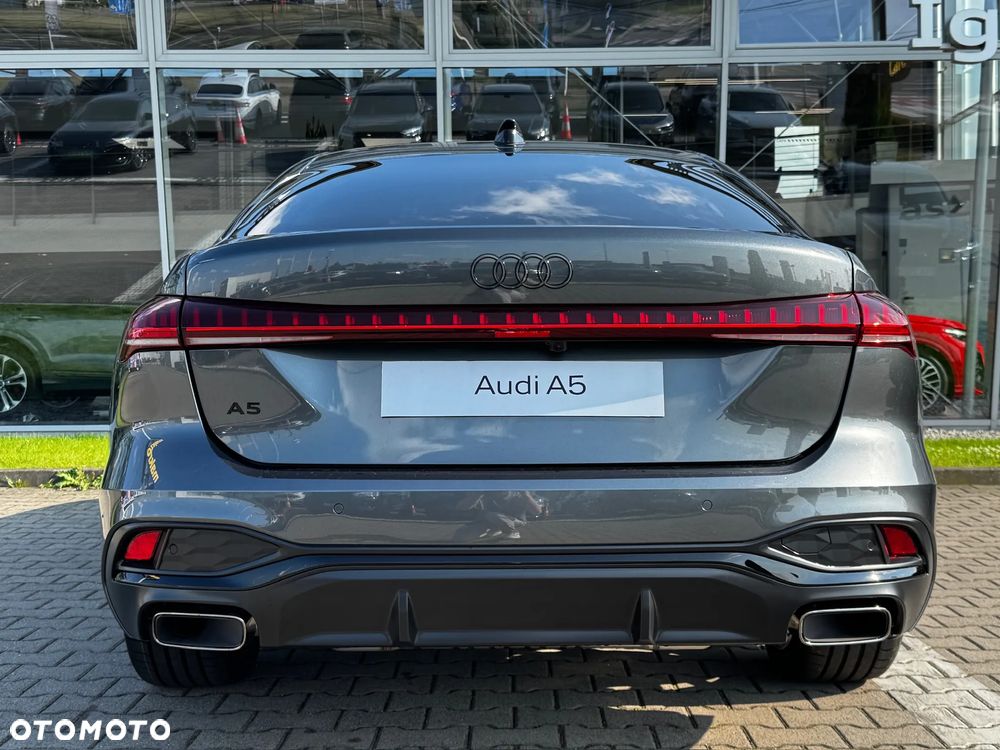Audi A5 Limousine - 8