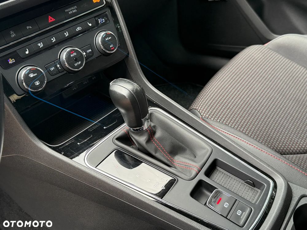 Seat Leon 2.0 TDI FR S&S DSG - 23