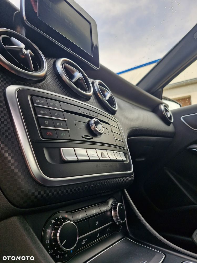 Mercedes-Benz Klasa A 180 d 7G-DCT - 15