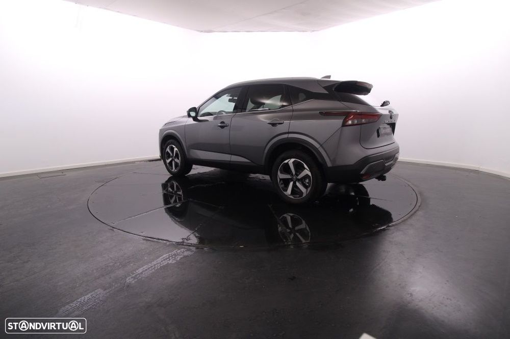Nissan Qashqai 1.3 DIG-T N-Connecta LED+SKY - 4