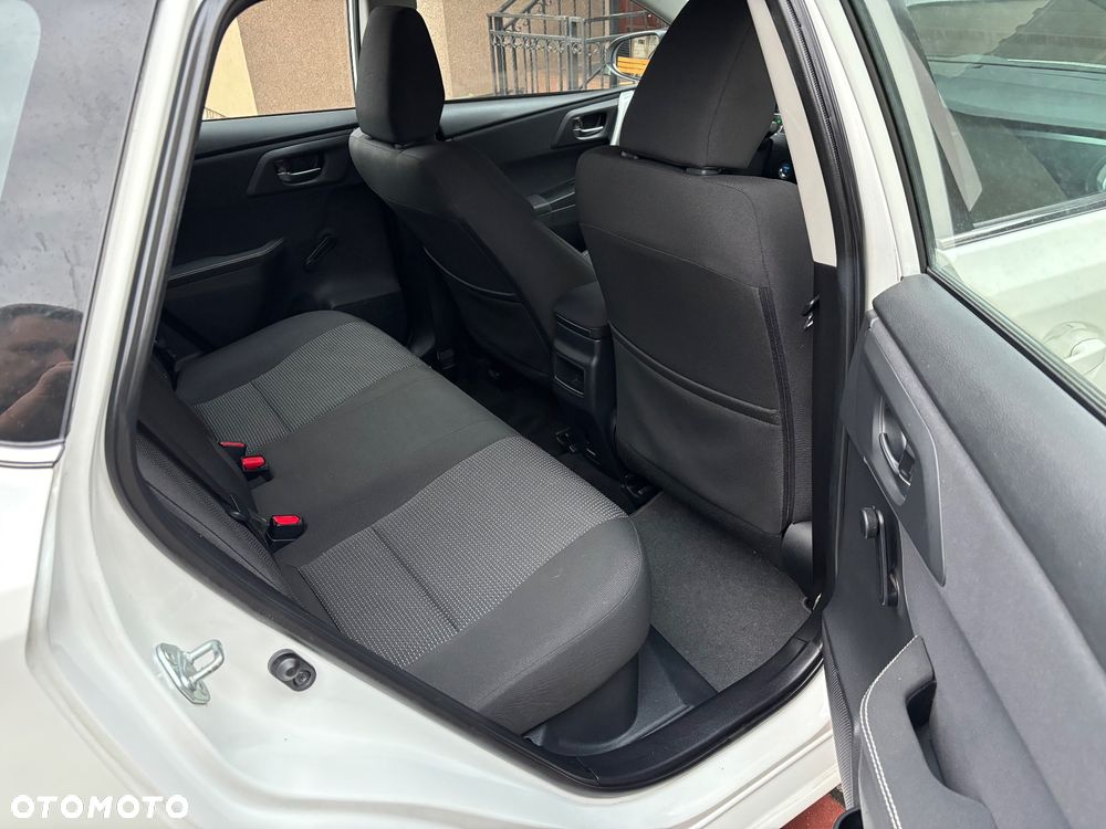 Toyota Auris 1.8 HSD Luna - 12