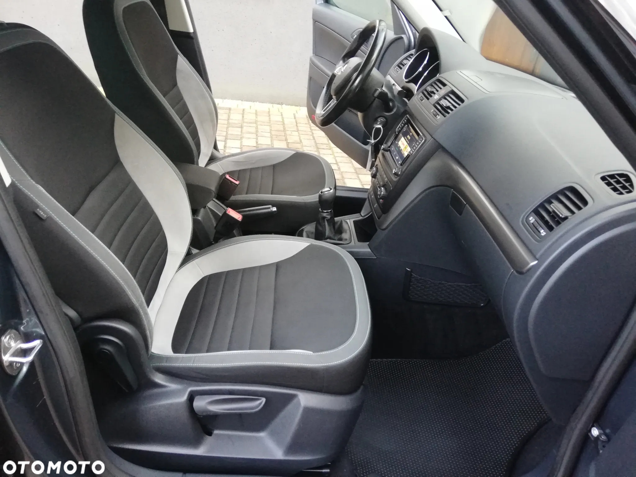 Skoda Yeti 2.0 TDI SCR 4x2 Joy - 11