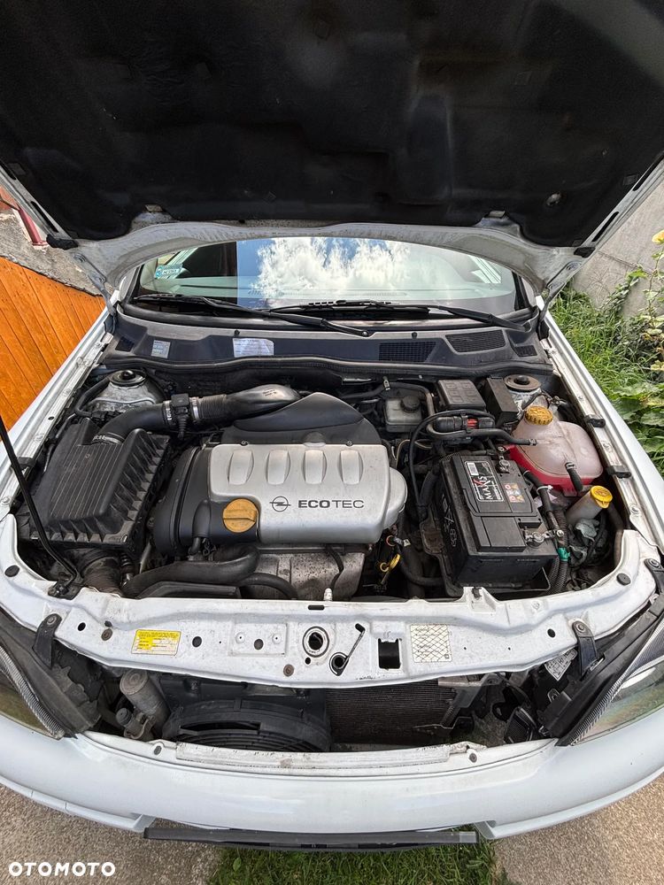 Opel Astra - 8