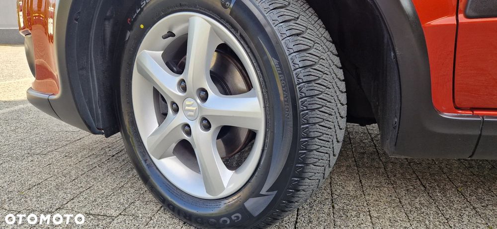 Suzuki SX4 1.6 VVT 4x2 Comfort Dance - 24