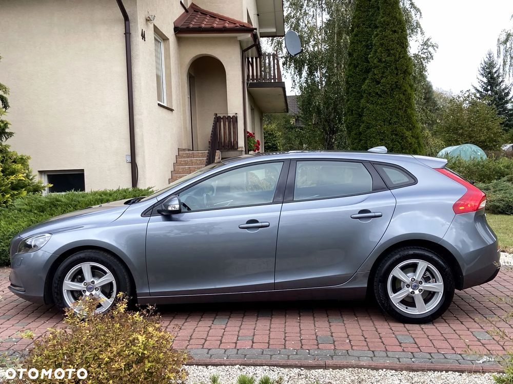 Volvo V40 D2 You - 20