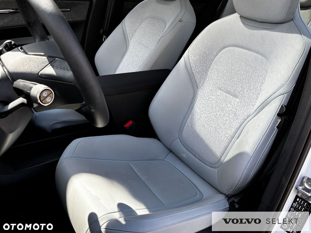 Volvo EX30 - 9