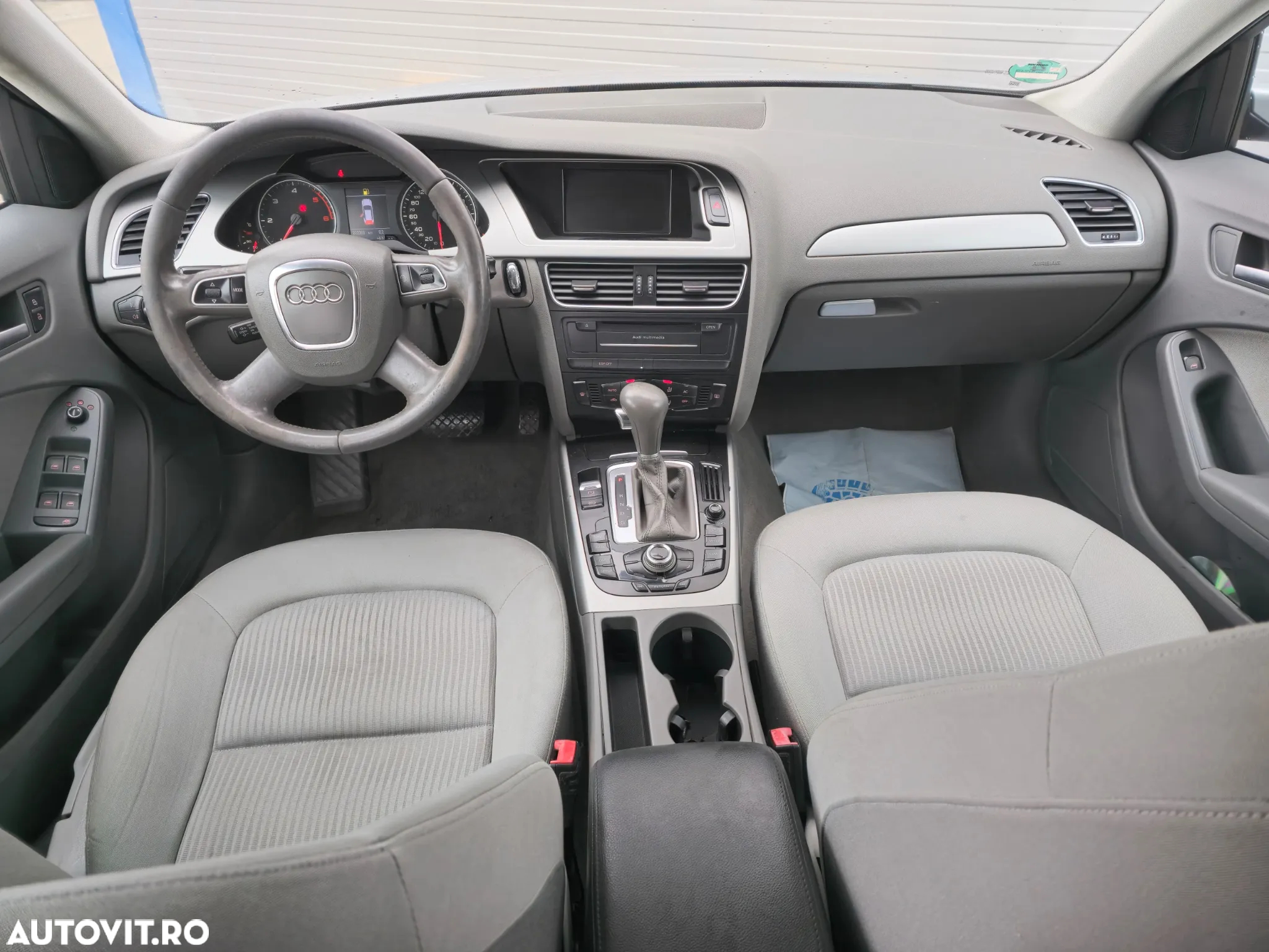 Audi A4 2.0 TDI Multitronic Avant - 6