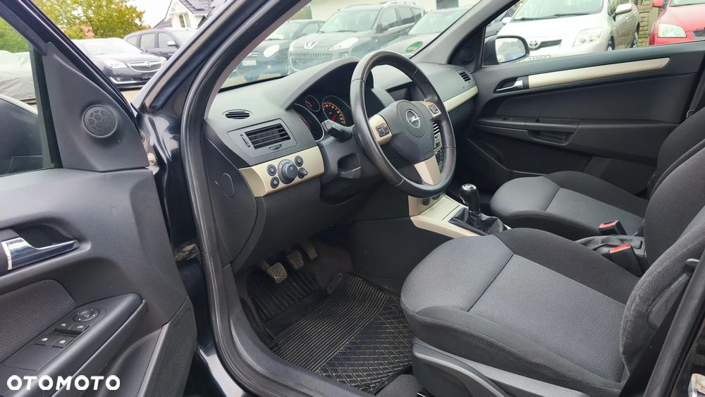 Opel Astra - 15