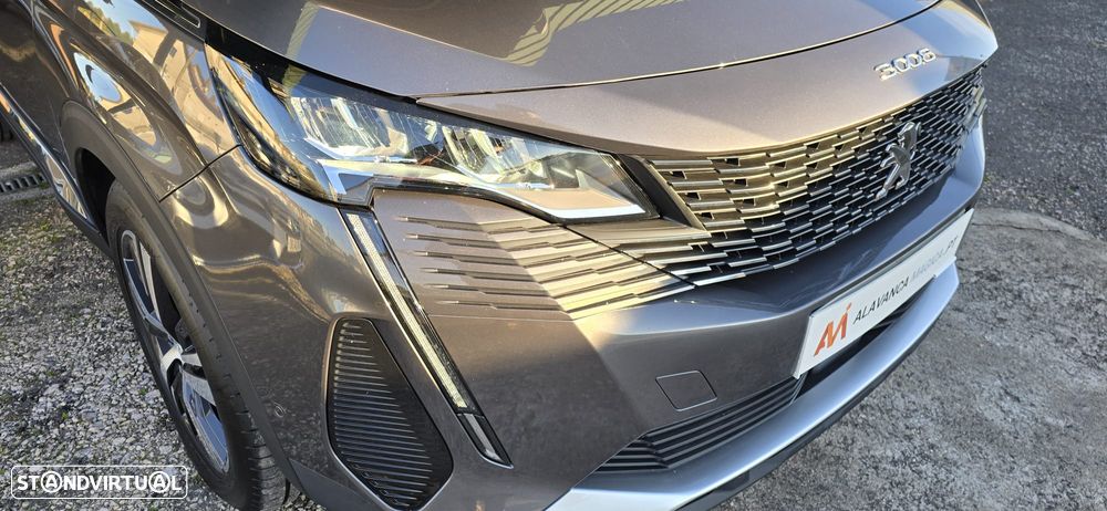 Peugeot 3008 Plug-In Hybrid 225 e-EAT8 Allure Pack - 12