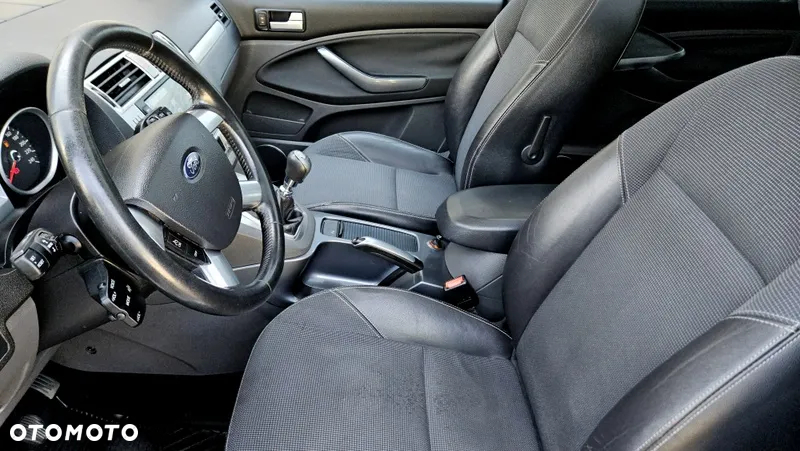 Ford C-MAX 2.0 TDCi Titanium - 23