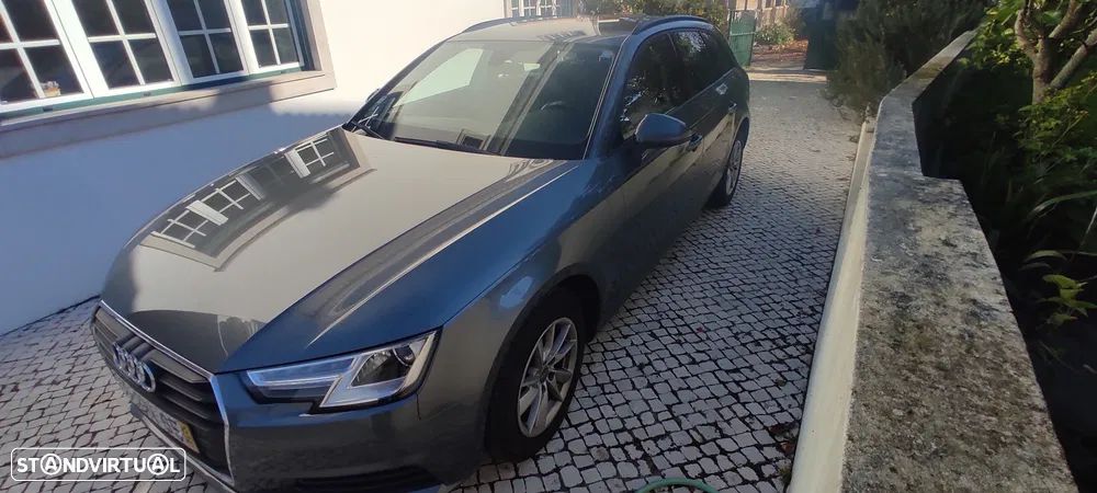 Audi A4 Avant 2.0 TDI - 7