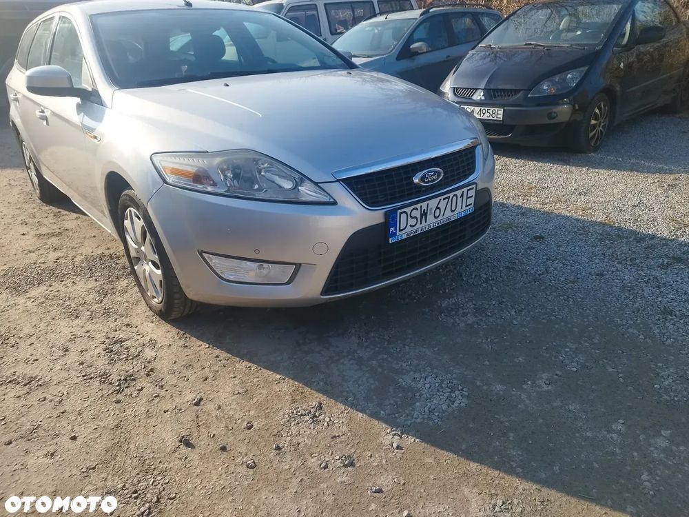 Ford Mondeo 2.0 TDCi Ambiente - 1