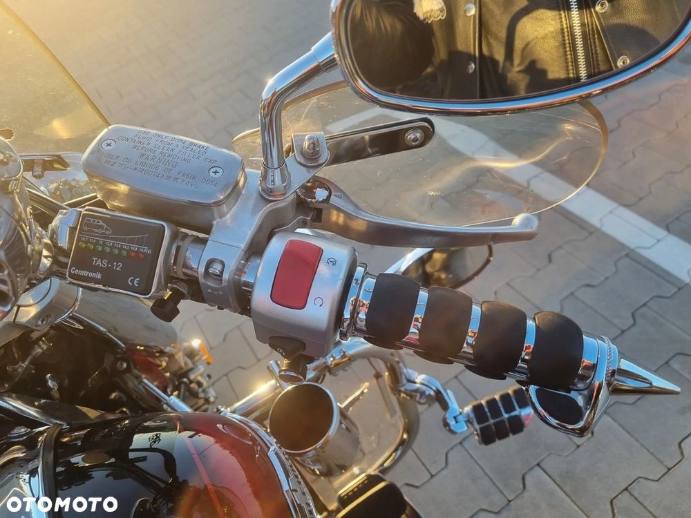 Suzuki Boulevard - 5