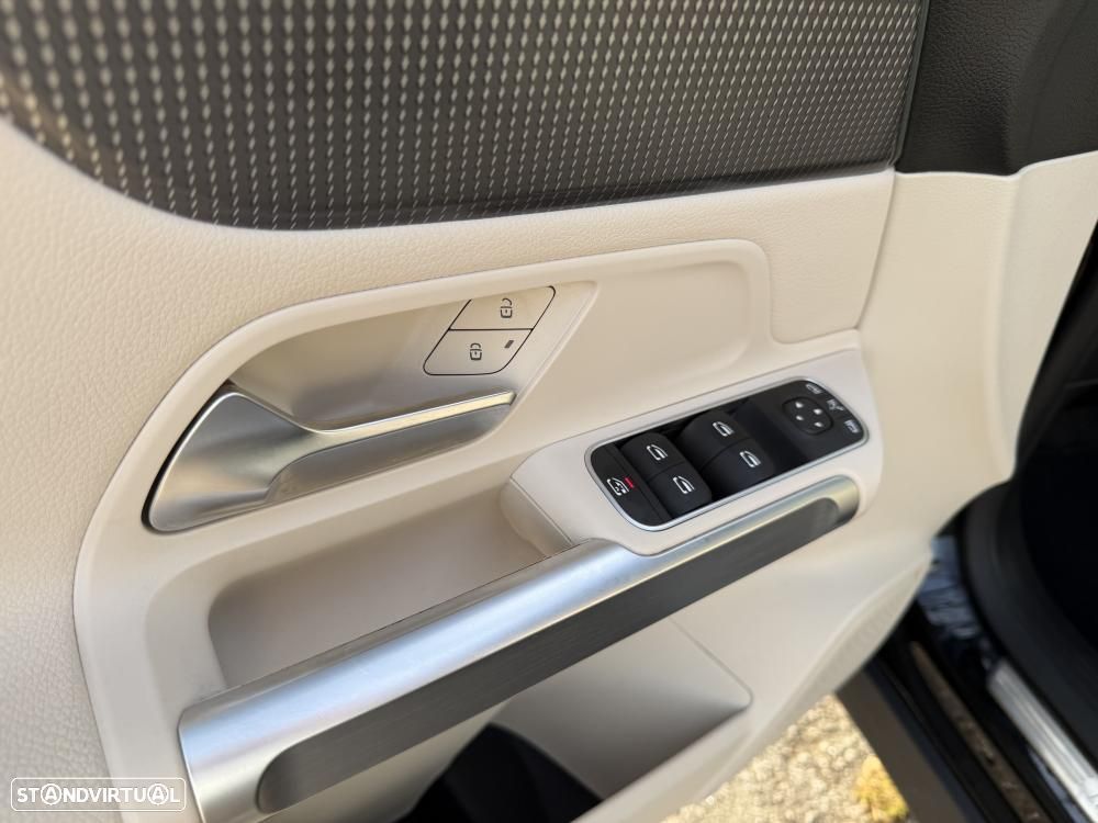 Mercedes-Benz EQB 250 Progressive - 17