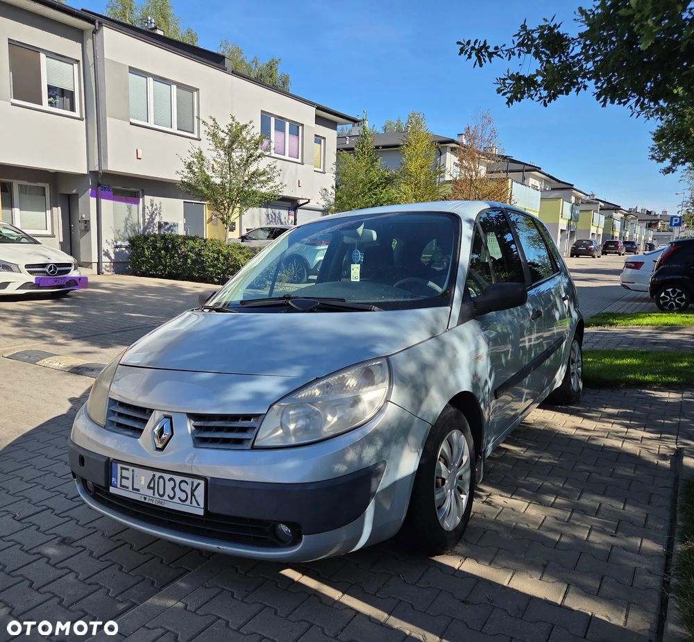 Renault Scenic 1.6 Confort Authentique - 2