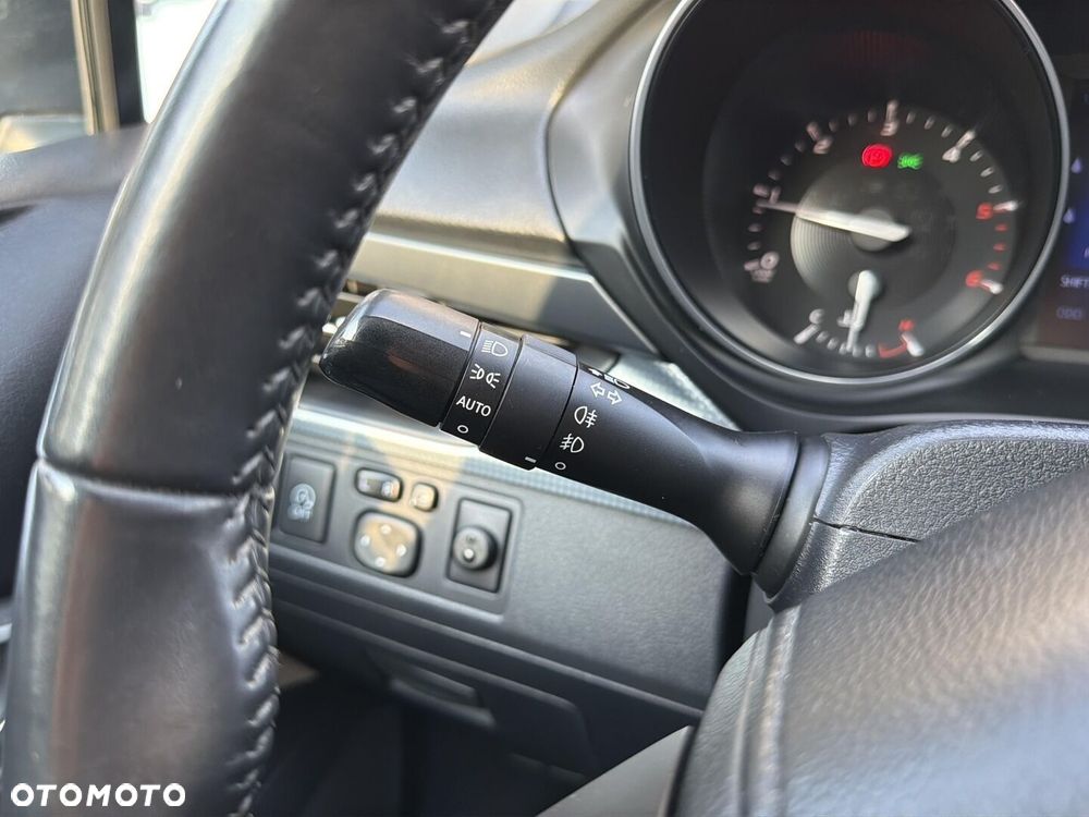 Toyota Avensis 2.0 D-4D Premium - 14