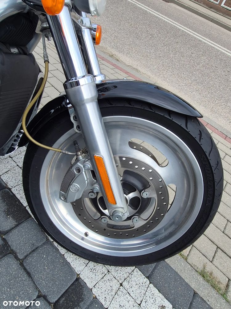 Harley-Davidson V-Rod Street Rod - 11